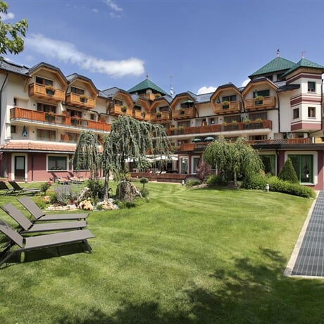 Hotel Tevini ****S - Commezzadura