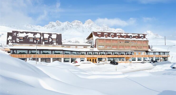 Hotel Arnika Passo San Pellegrino 2020 (5)
