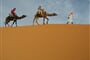 Maroko - písek a velbloudi patří z obvyklé představě této země