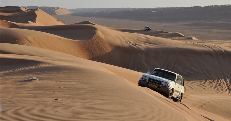 Omán - písky pouště Wahiba