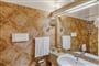 Pokoj SUPERIOR, koupelna, Porto Cervo, Costa Smeralda, Sardinie