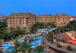 Side - Hotel Royal Dragon