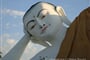 Bago - ležící Buddha, detail hlavy