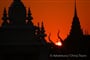 Krvavé slunce nad Královským palácem, Phnom Penh