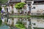 Zrcadlící se domky v Hongcunu