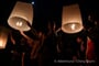 Vypouštění lampionů během svátku Loy Krathong