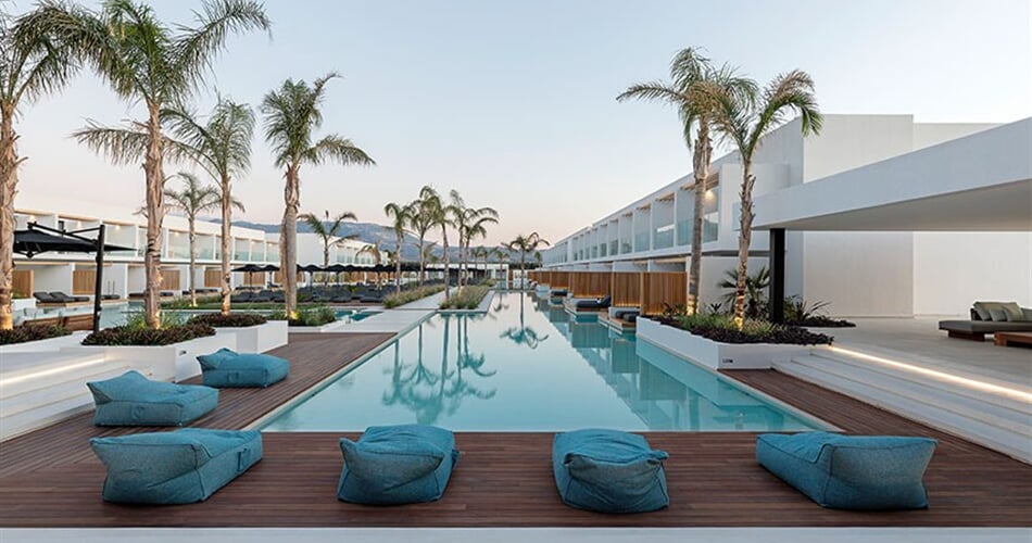 hotel-d-andrea-lagoon-suites-1