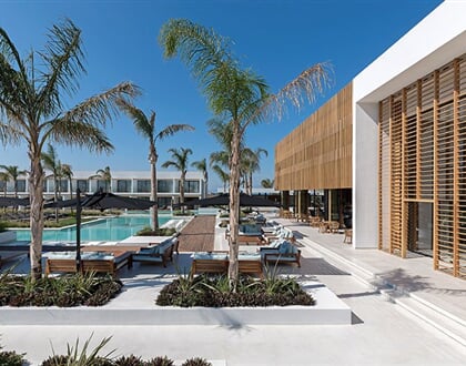 Hotel D´Andrea Lagoon Suites: fotografie vybavení exteriérů a interiérů ubytování.