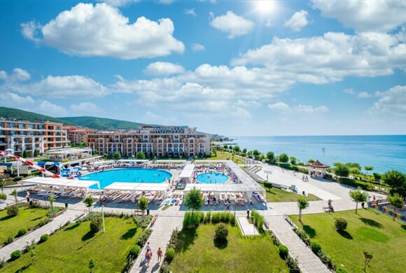 Premier Fort Beach (1)