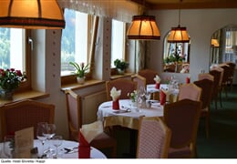 Zell am See - Kaprun - Hotel Lukasmayr v Brucku an der Grossglocknerstrasse ***
