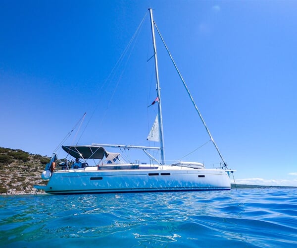 Sun Odyssey 479 - Guinness - 4 electric WC - new sails 2022