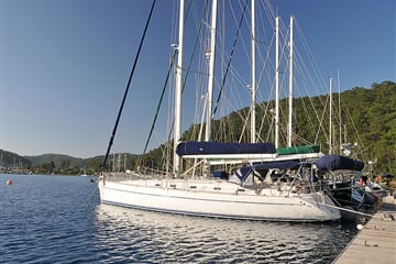 Plachetnice Harmony 52 - Dugong