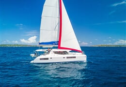 Katamarán Leopard 45 - 