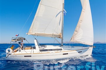 Oceanis 45 - Butterfly