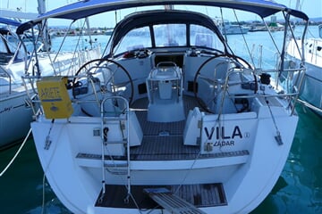 Sun Odyssey 49i - Vila I